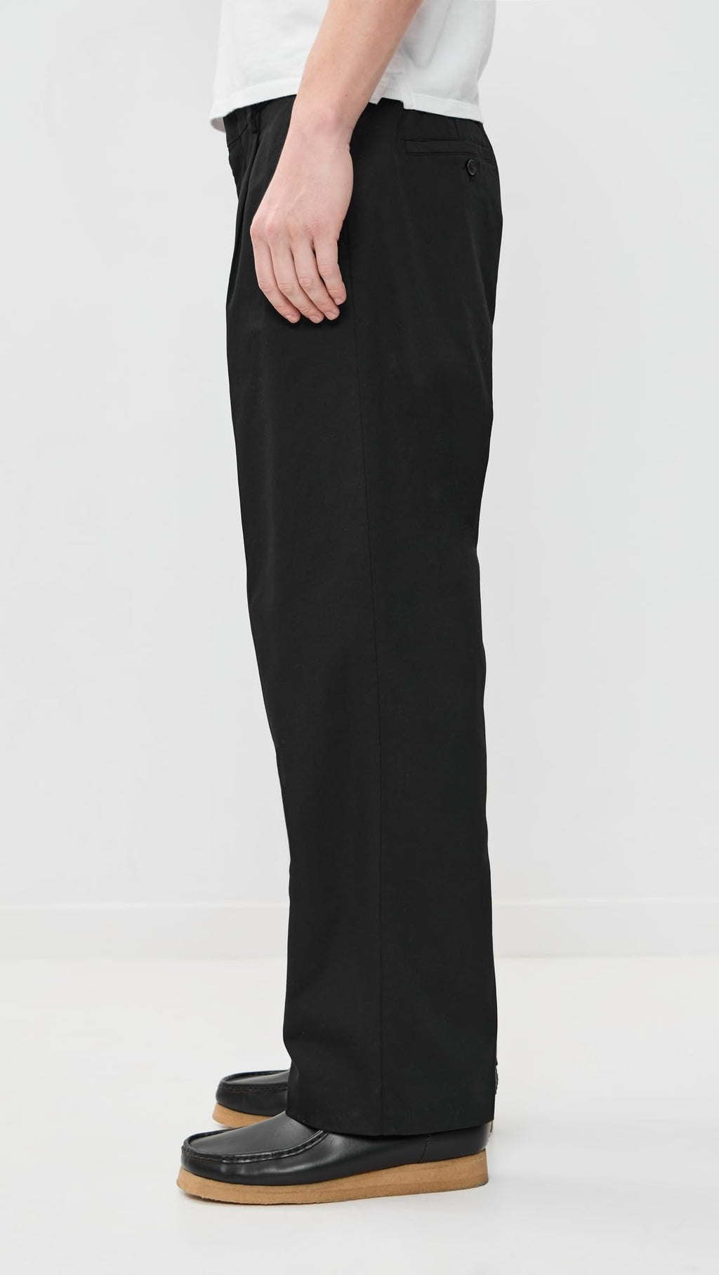 Relaxed Pleated Cotton Trousers – Black 36W