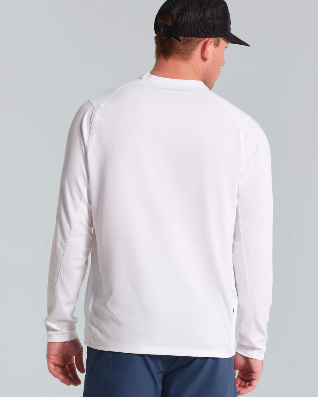 Tech Long Sleeve T-Shirt – White L